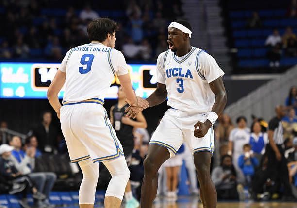 UCLA go undefeated